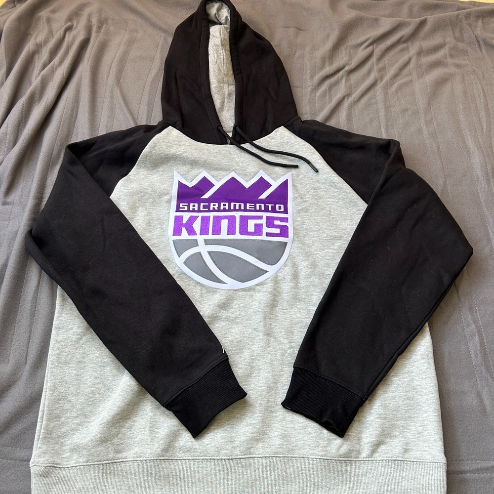 NEW Antigua MENS XL Sacramento Kings Hoodie Sweatshirt Gray
